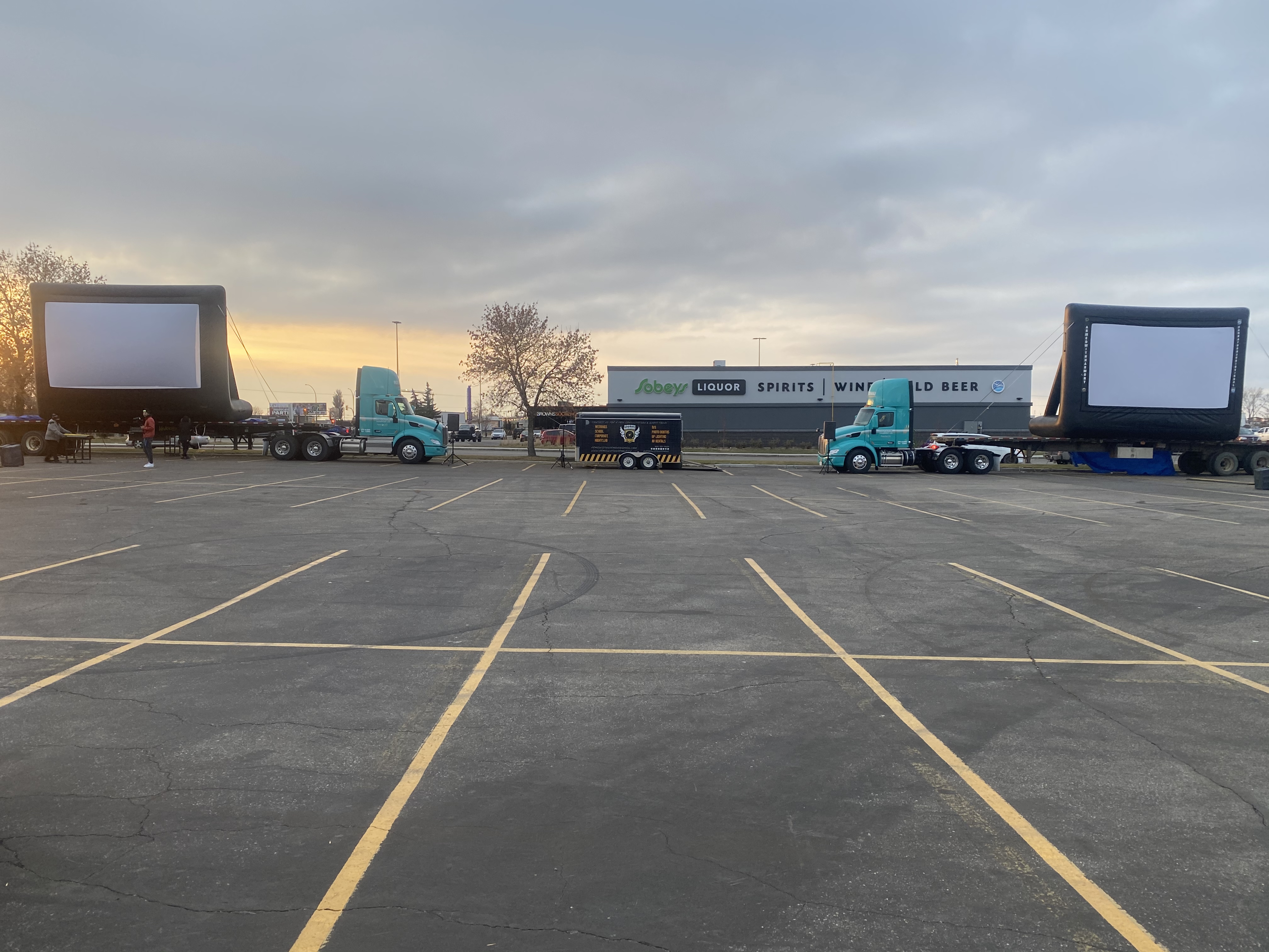 Saskatoon Saskatchewan YXE Pop Up Drive In Movie Screen Outdoor Theatre Cinema Under The Stars Armed With Harmony