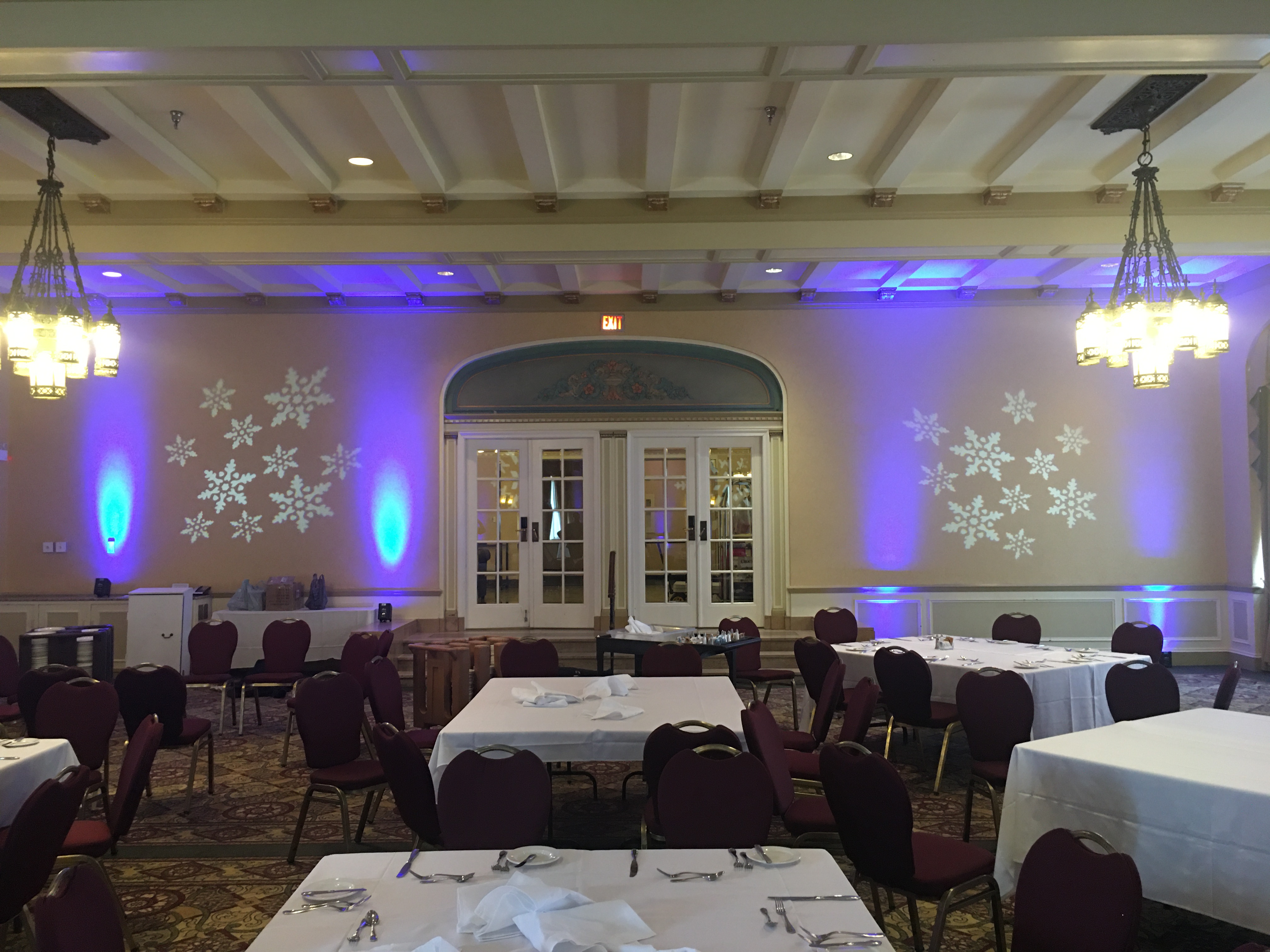 saskatoonyxedecormonogramgobolightingrentals
