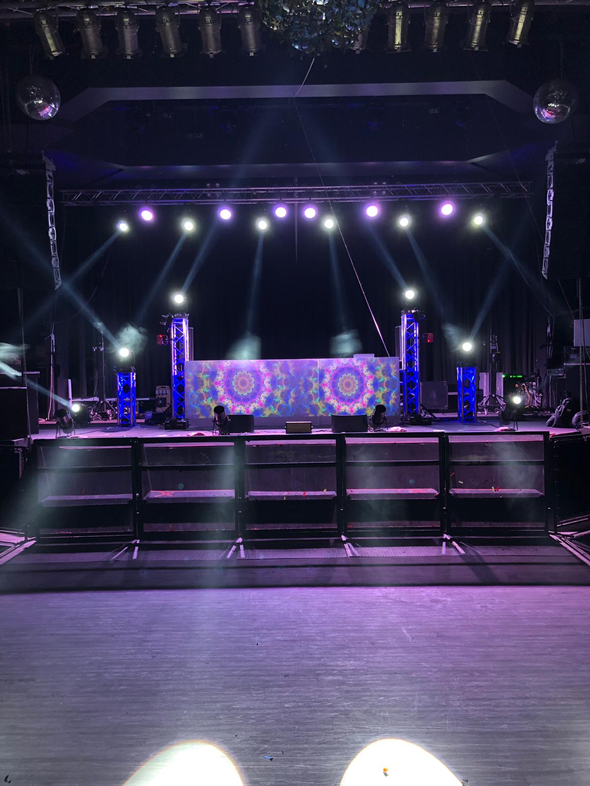 EDM  DJ Shows