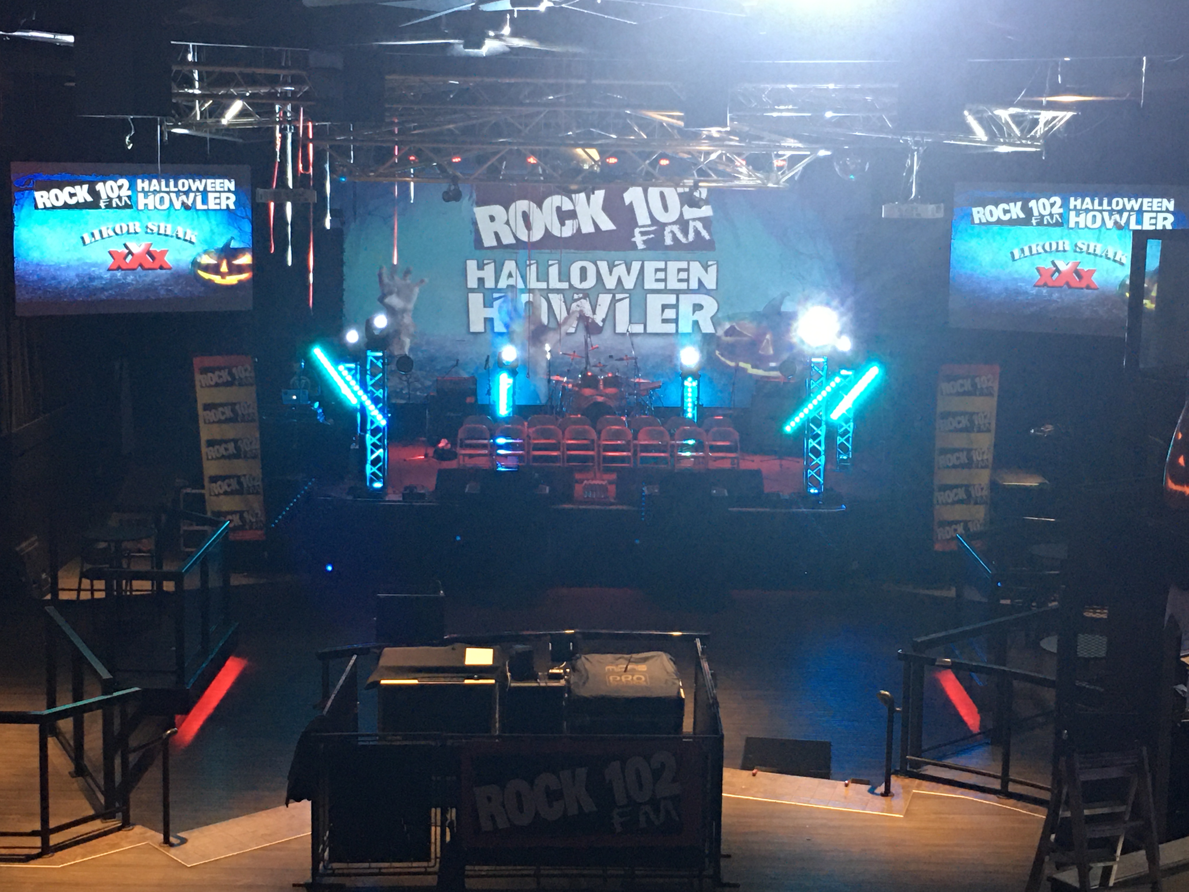 saskatoonyxelivesoundproductionaudiotechniciansaskatoonlivemusicbacklinerentals