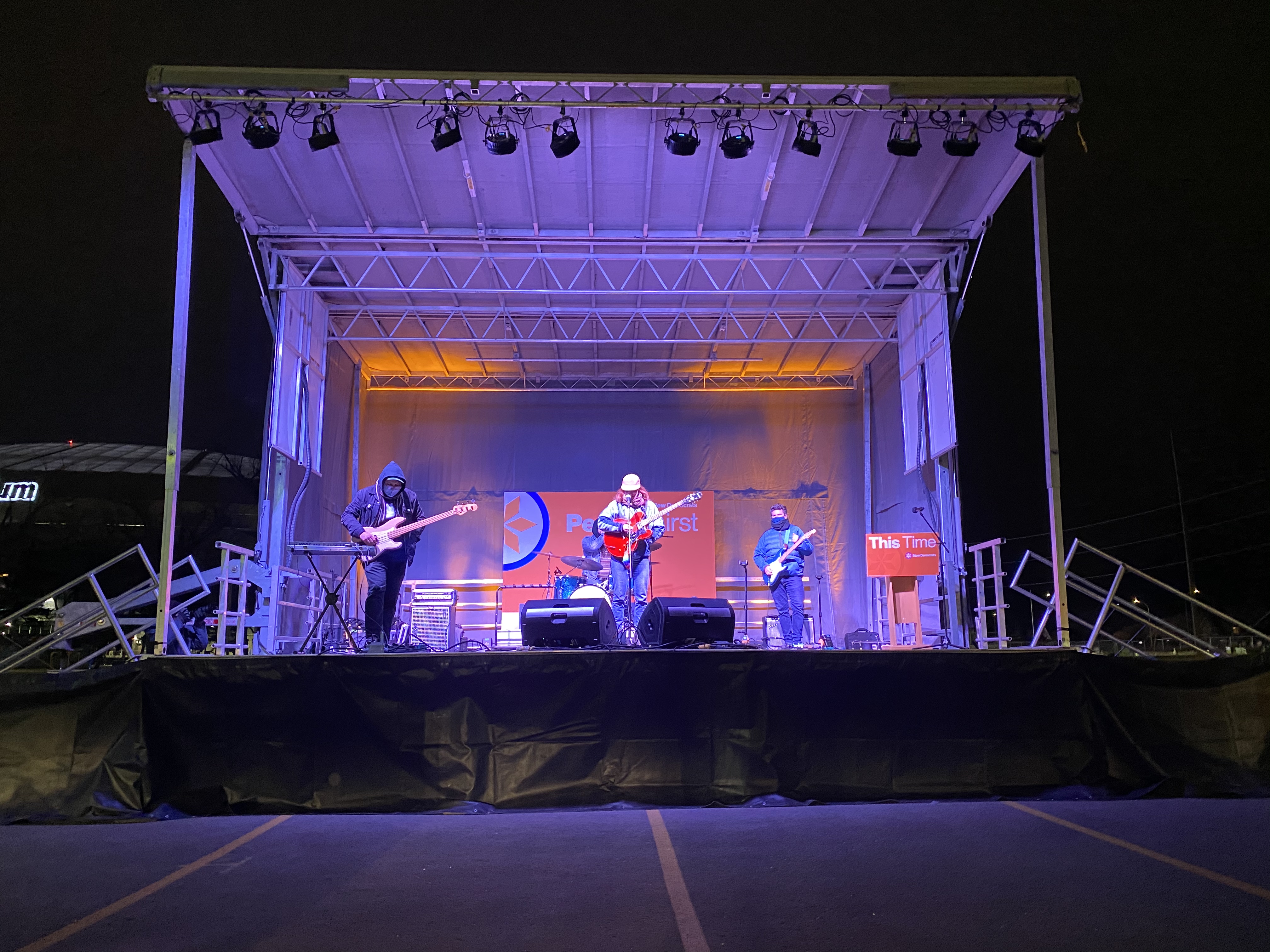 Bands Live Music  Concerts