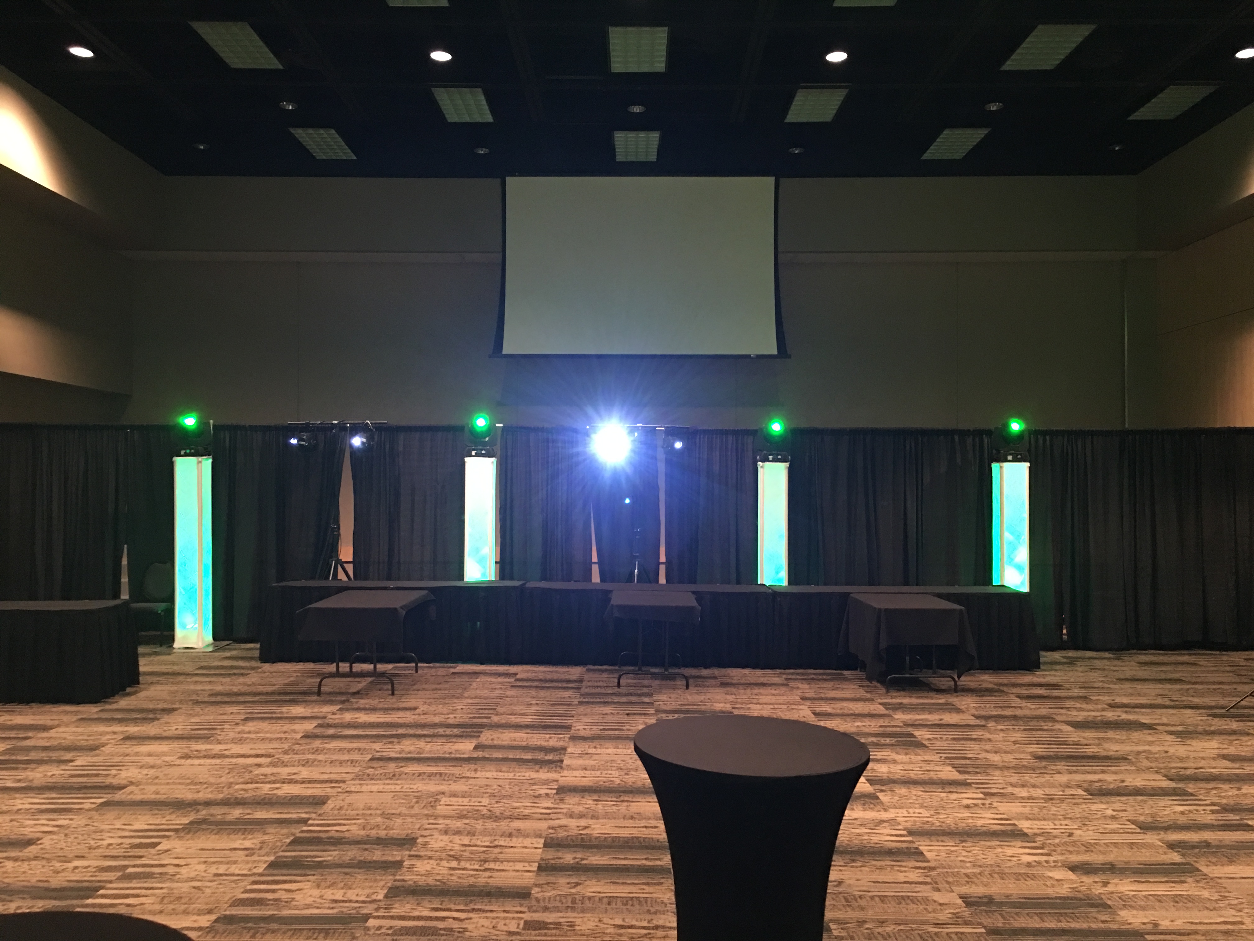 Saskatoon YXE Pipe  Drape Rentals Wedding Head Table Backdrop Linen