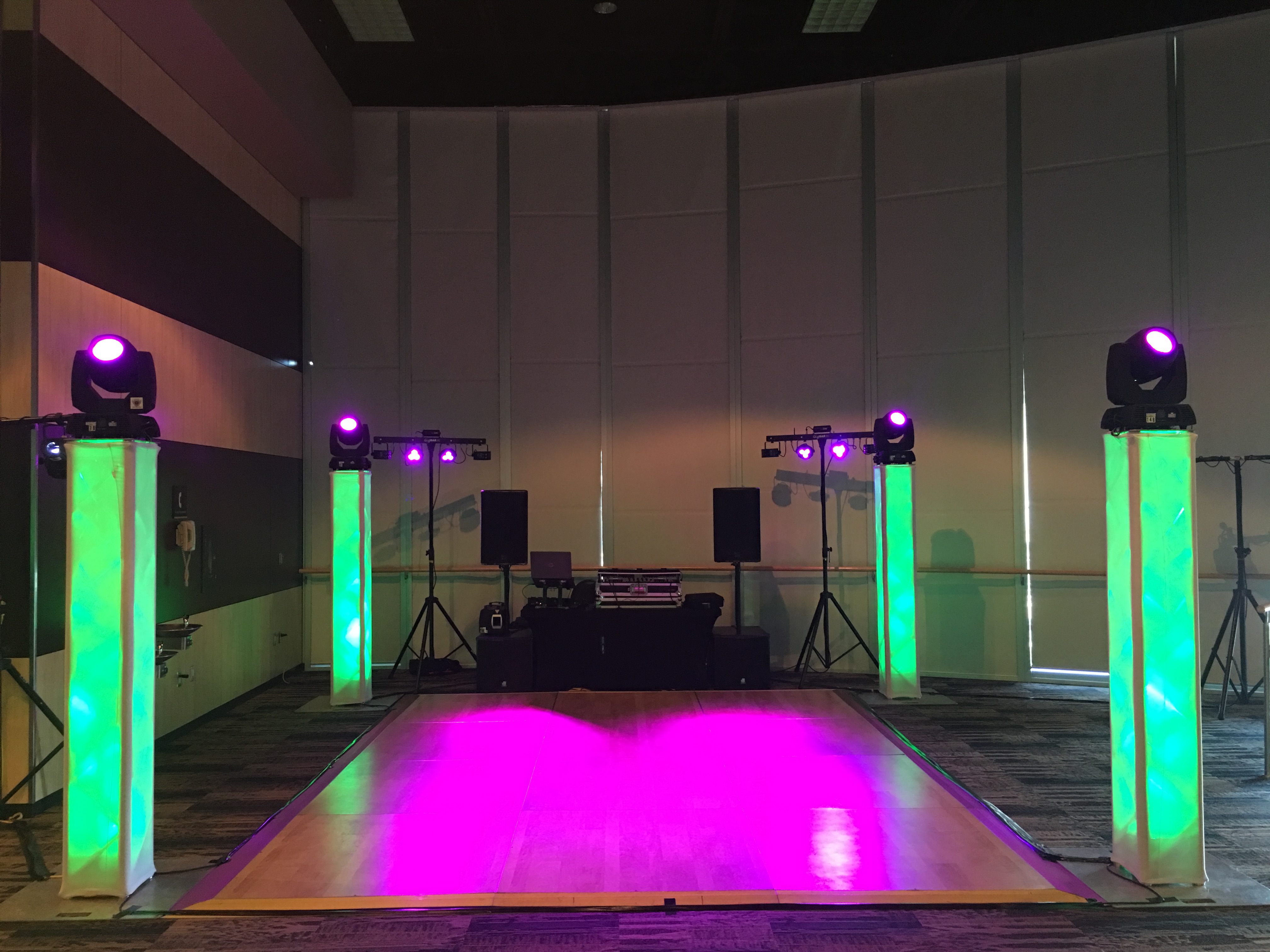 Saskatoon YXE Pipe  Drape Rentals Wedding Head Table Backdrop Linen