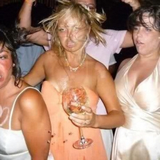 14 Kinds Of Drunks You See At Weddings